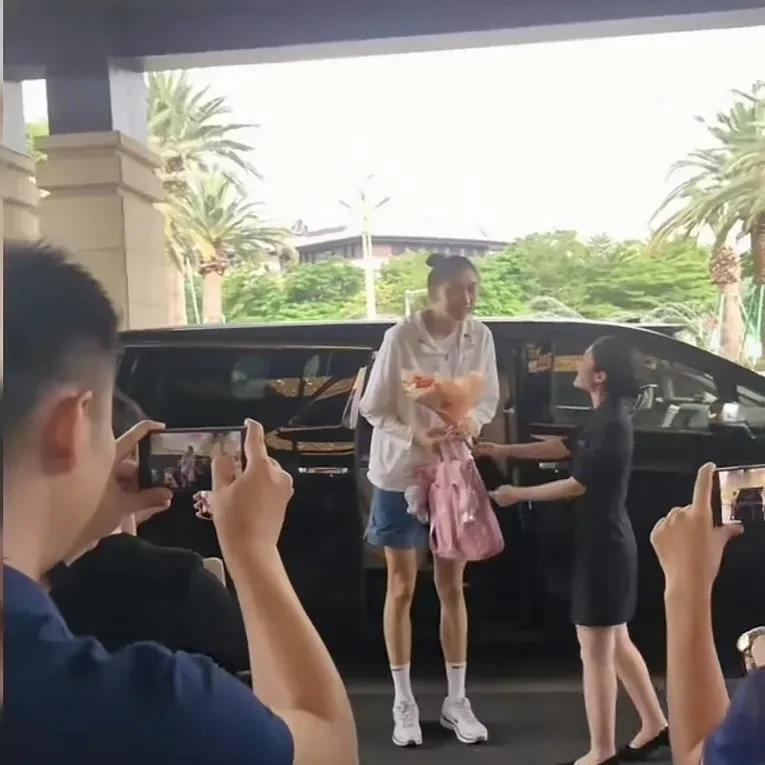 其核心球员, Ooruz, 韩旭等核心