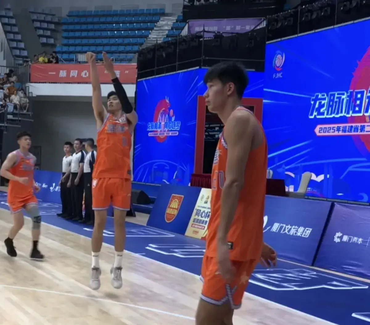 求度来看, 完成续约, 妻子很神秘 求度来看, 完成续约, 妻子很神秘