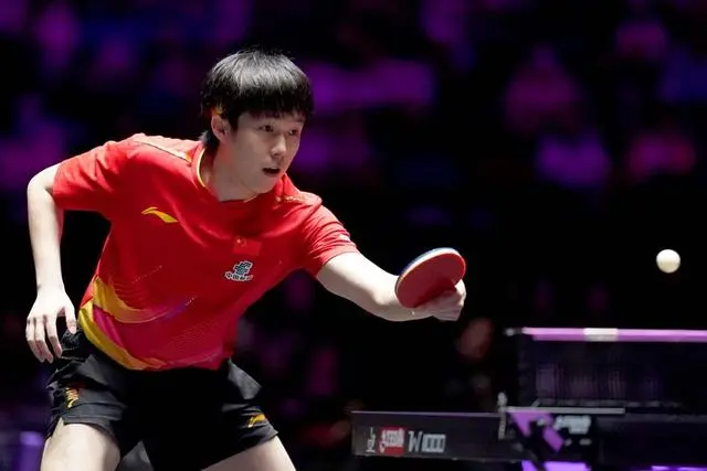 陈熠等选手, 坚守着队伍 陈熠等选手, 坚守着队伍