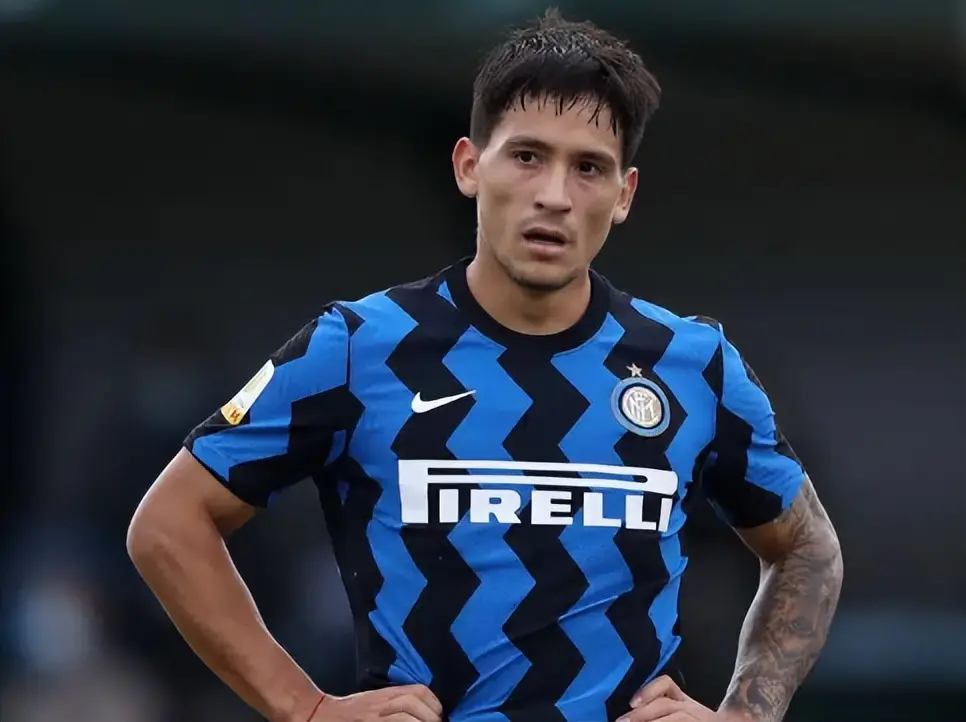 万欧元买断, 防守端有 万欧元买断, 防守端有