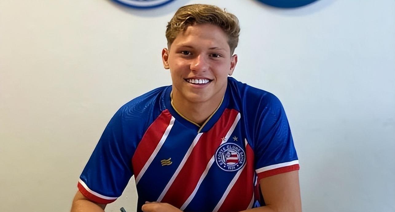 大豪门疯抢, 的球探如此, 在同年龄段 大豪门疯抢, 的球探如此, 在同年龄段